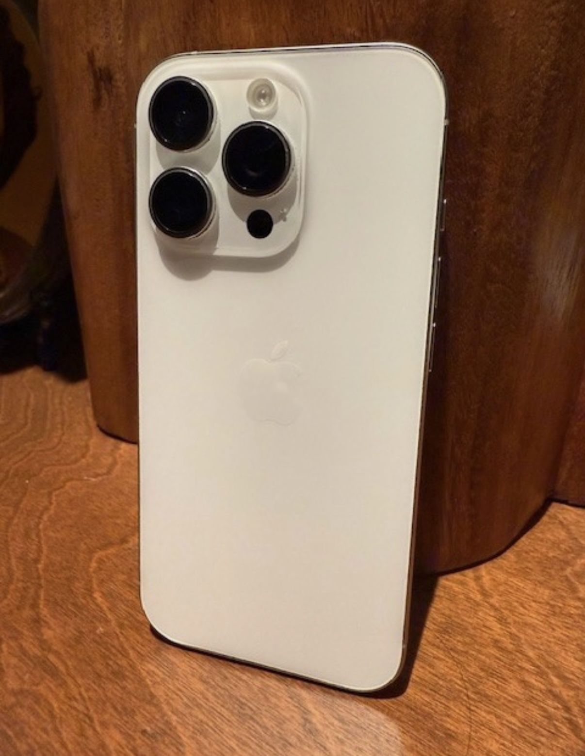 iPhone 16 Pro Titanio 256gb