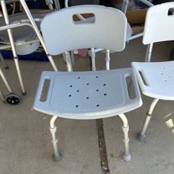 Shower Chairs / Raised Toilet Seats