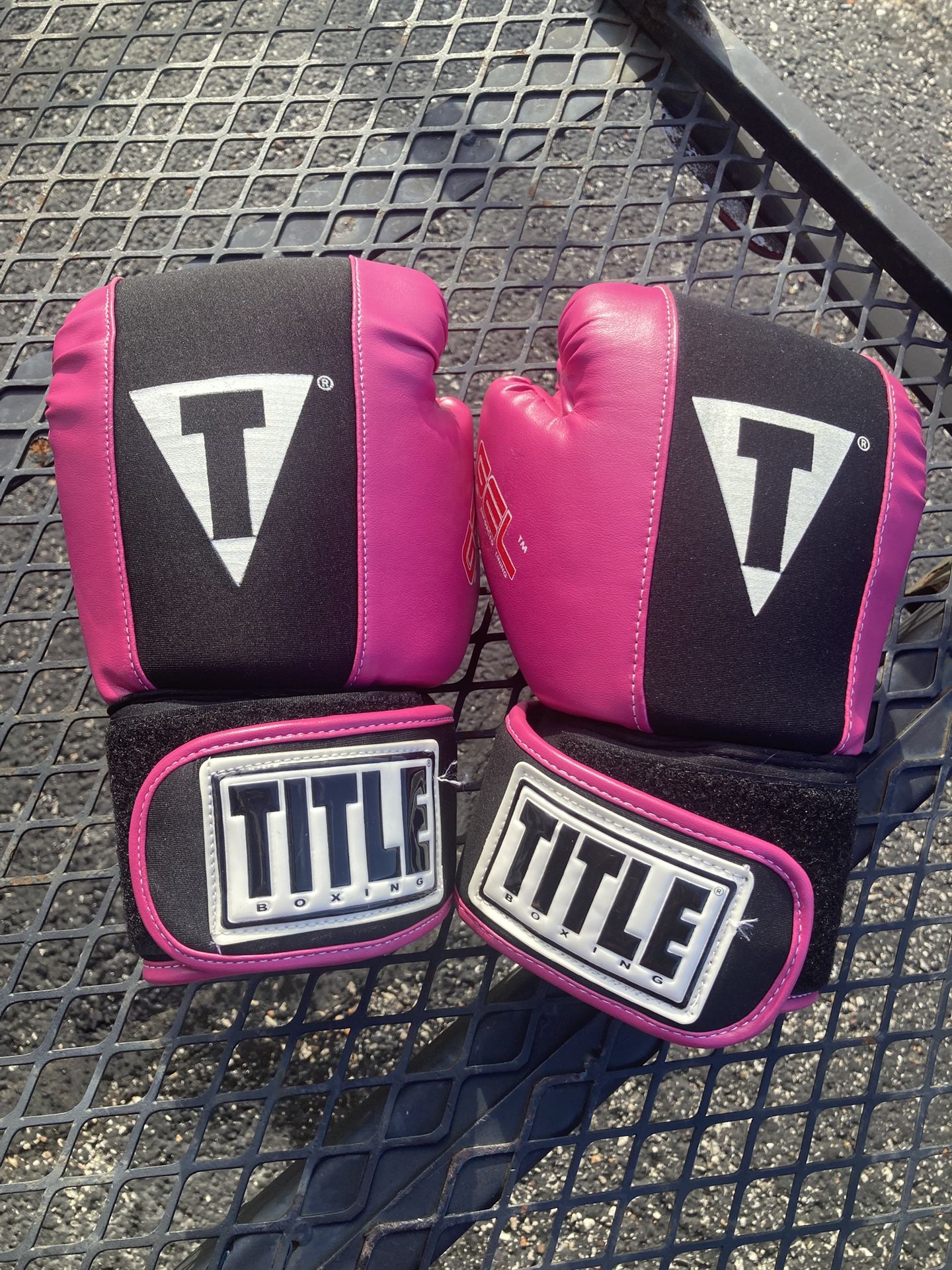 Boxing Gloves Size M