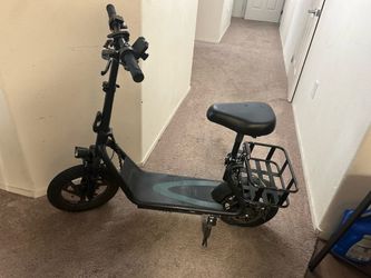 Electric scooter