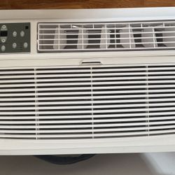 Wall unit air conditioner