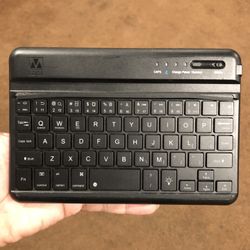 Bluetooth keyboard