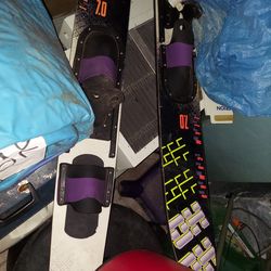 7'  Unitech Water Skis