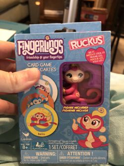 FINGERLINGS CARD GAME W TOY FIGURE