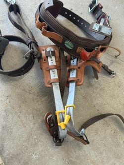 Pole Climbing Belt And Gaffs