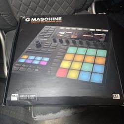 Mk3 Midi Keyboard And Mk3 Drum Maschin 