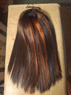 Wig ponytail, dark burgundy & black