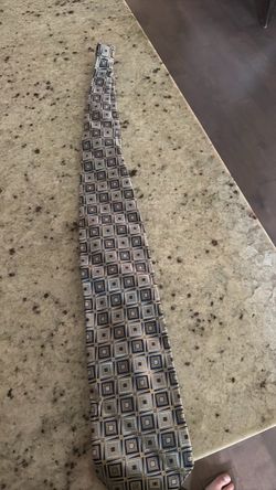 Grey Tie