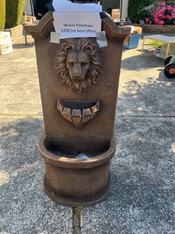 Lion Water Fountain