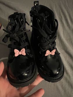 Toddler boots 6c