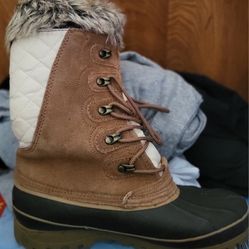 Khombu Winter/Snow/Rain Boots (Size 9M)