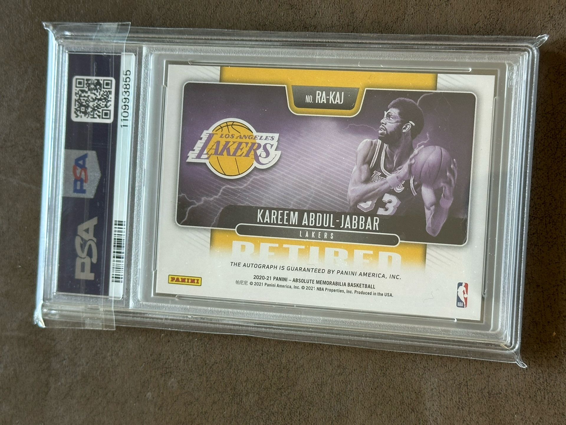 Absolute Retired Auto Kareem Abdul Jabbar Psa 8 13/25