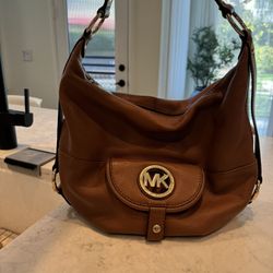 Beautiful Michael Kors Purse
