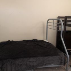 Full Size Metal Bunk Bed 