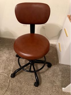 Desk chair like new