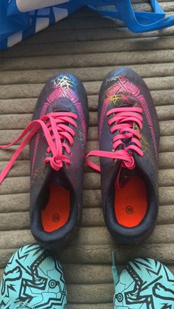 TRACK/soccer shoes