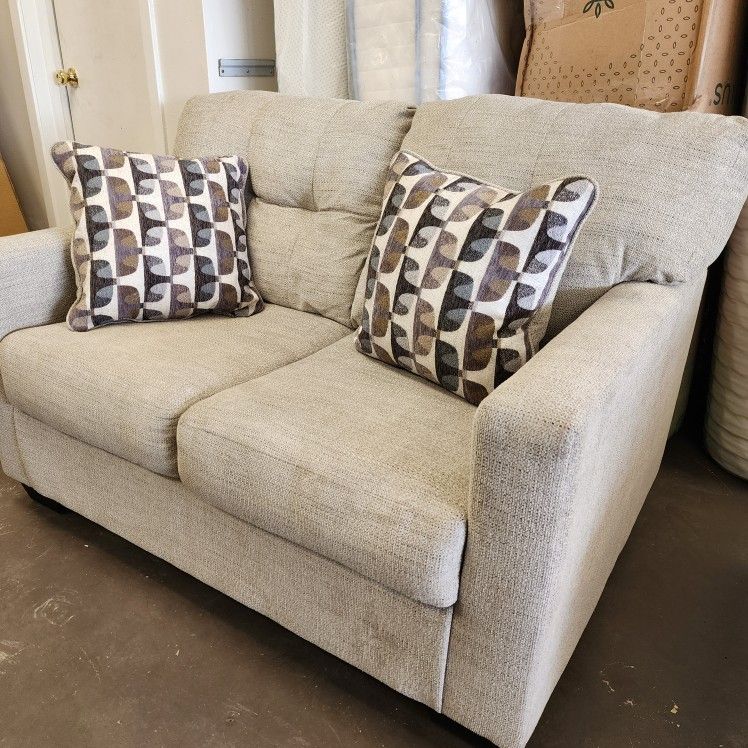 Loveseat New $250