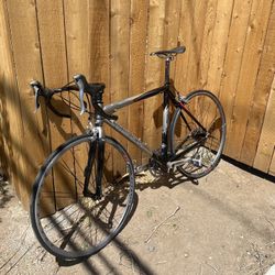 Trek Madone 5.2 Road Bike  56