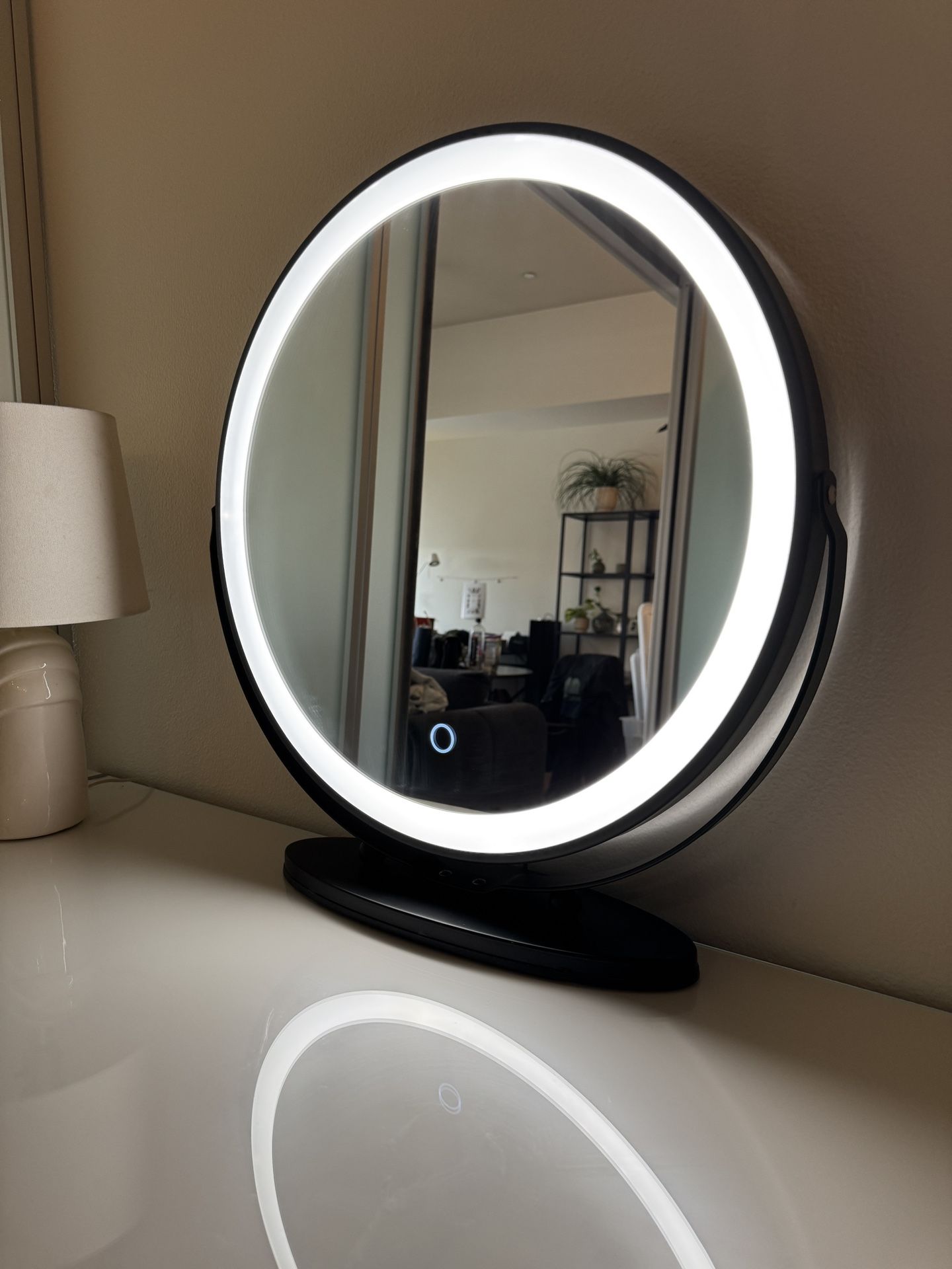 Light Up Vanity Mirror