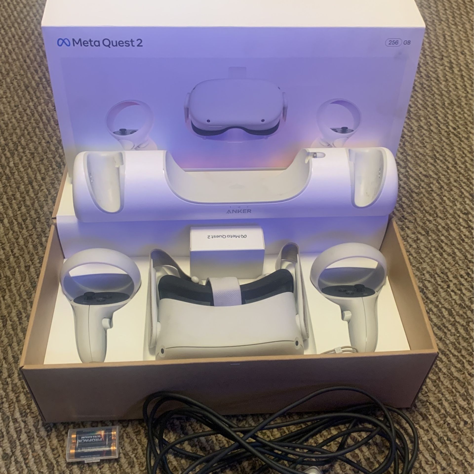 Oculus quest 2 With Charging Stand 
