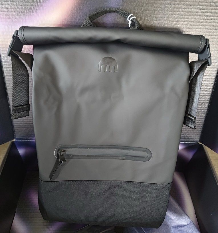 RARE Rains Trail Rolltop Backpack W3 Black Unisex Kraken Logo 14320