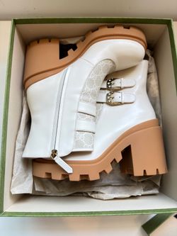 Gucci White Leather Heeled Ankle Boots with Tan Lug Sole