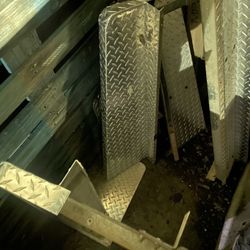 Side Steps For Truck 3 Sets