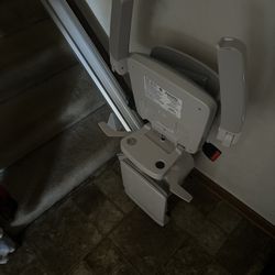 Stair lift FOR SALE!!!!!!!