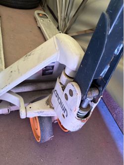 Pallet Jack