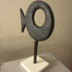 Decorative Fish Figure Stand 