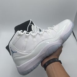 Jordan 11 Legend Blue