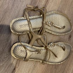 Michael Kors Leather Sandals 6.5-7 In Excellent Condition 
