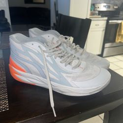 Puma Lamelo Ball MB.02 “Gorangé” Size 10.5 Men’s 