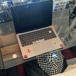 Apple MacBook Pro 13 