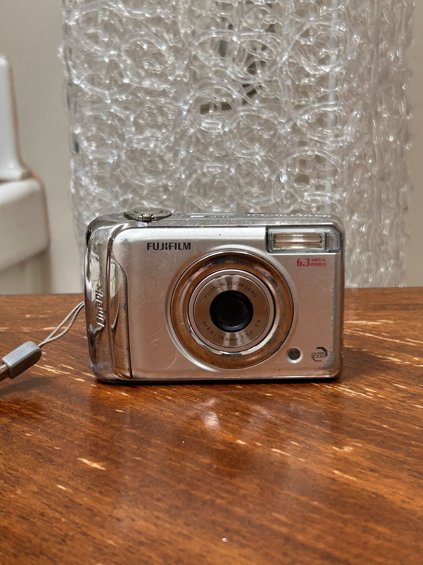Digital camera