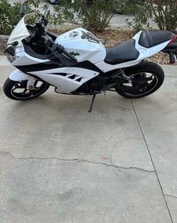 2015 Ninja EX300