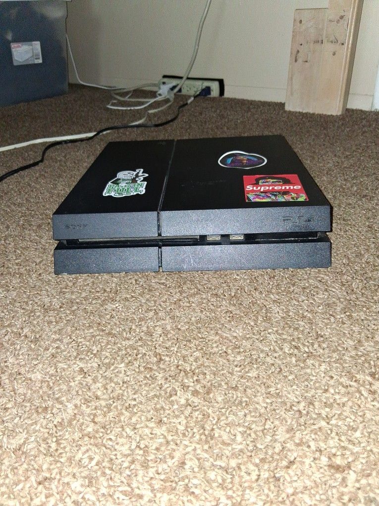 PS4