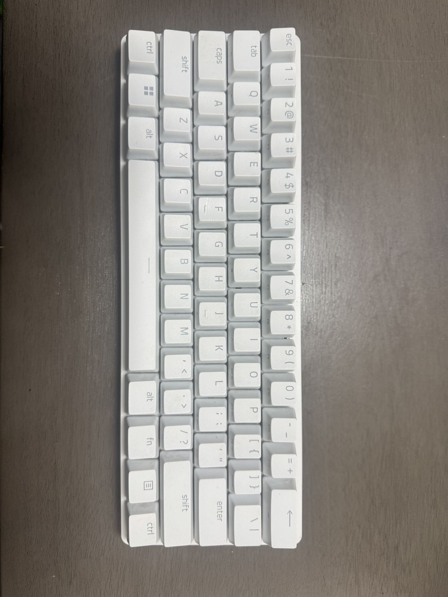 Razer Huntsman Mini Mercury 60% with Clicky-Purple Switch