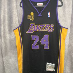 Los Angeles Lakers “Bryant” Jersey