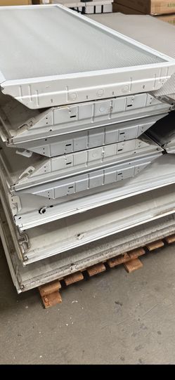 Light Fixture Drop Ceiling  2x4 