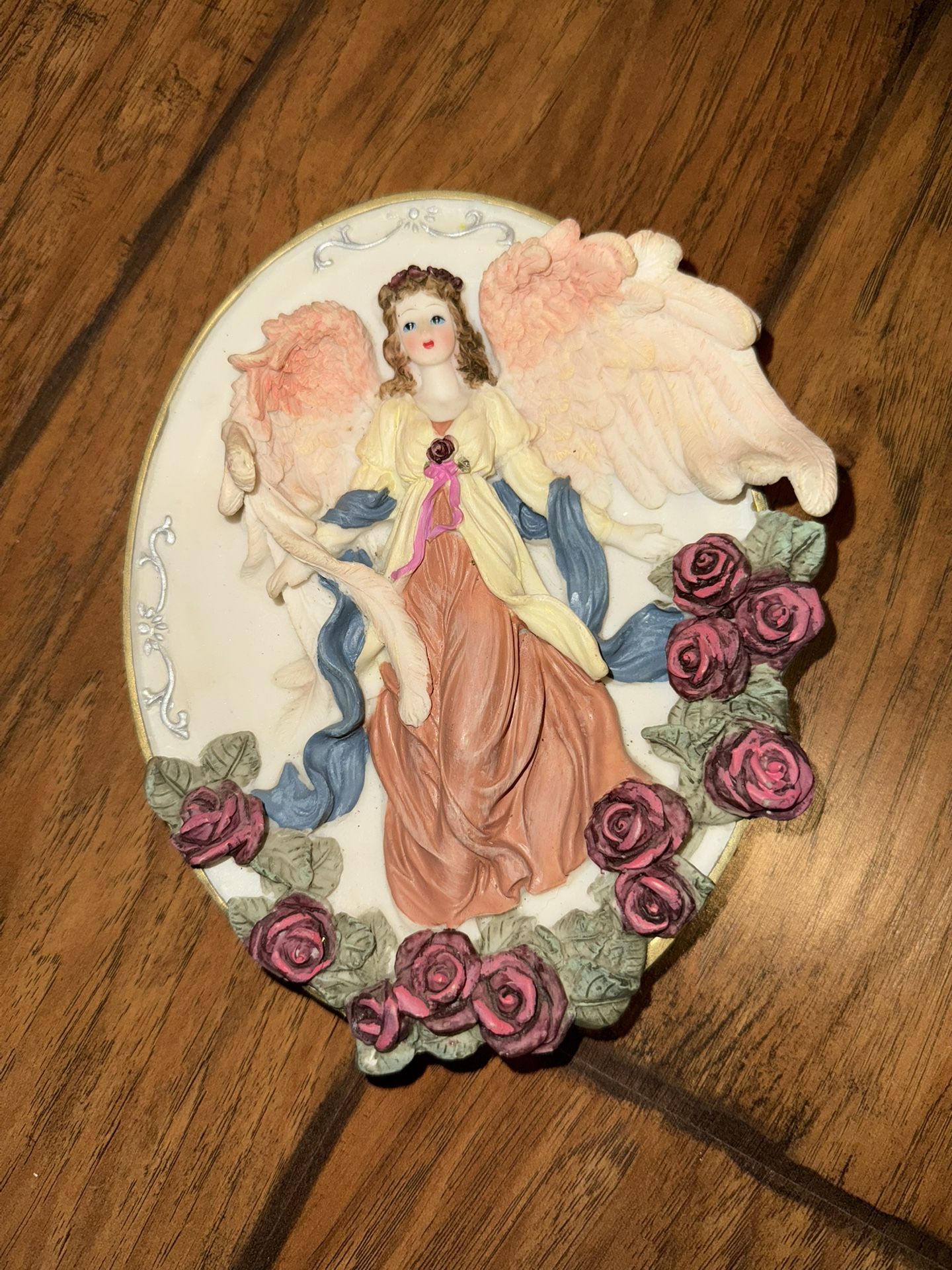 Lovely Vintage Guardian Angel- Dimensional Wall Hanging 8"×6" Oval Plaque