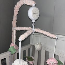 Peanut Shell Baby Crib Musical Toys