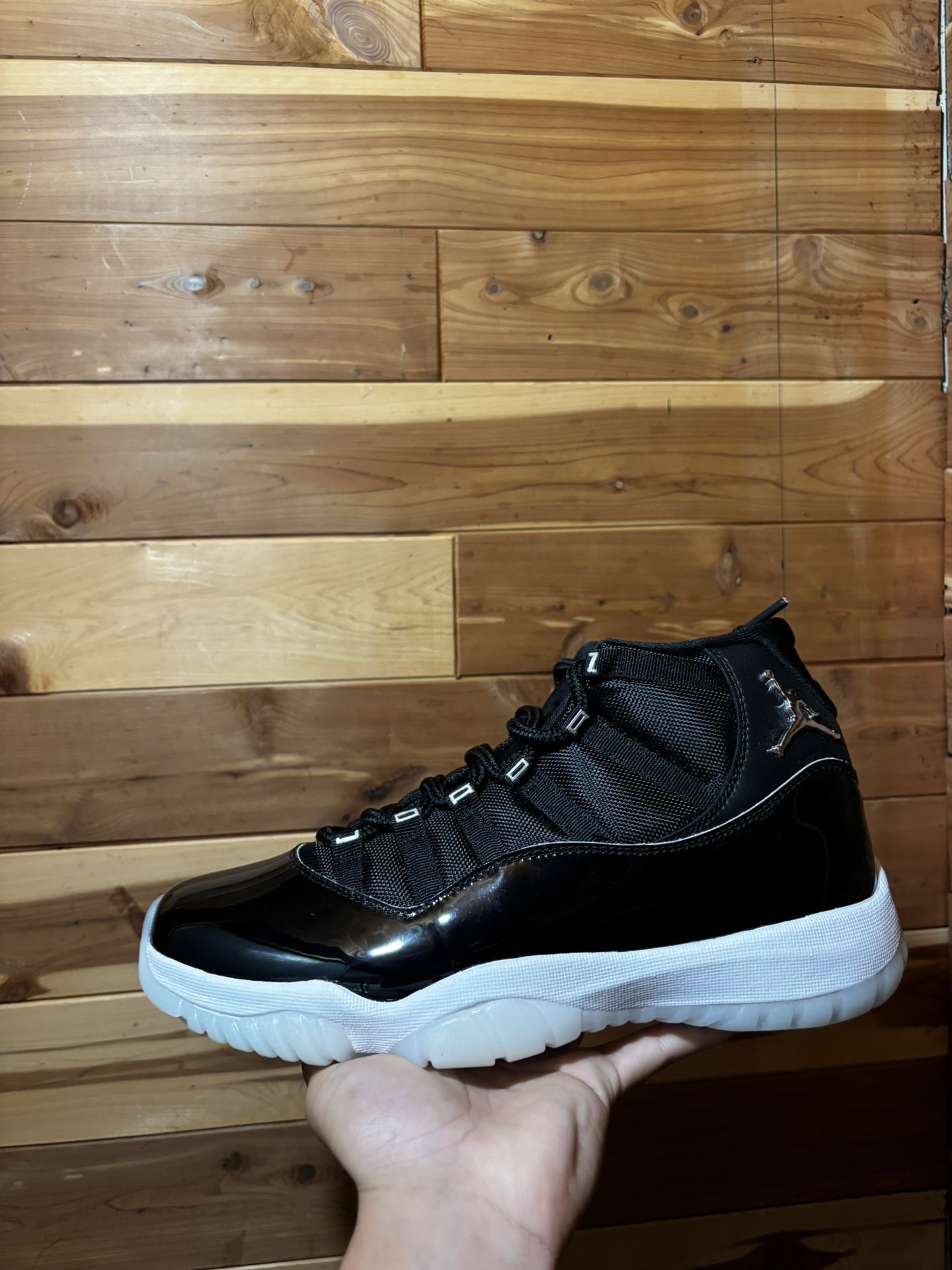 Jordan 11 Jubilee High Size 10.5