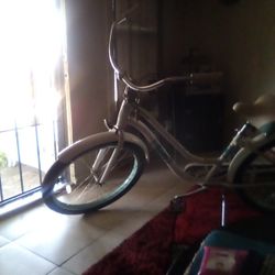26 Inch Woman Beach Cruiser 