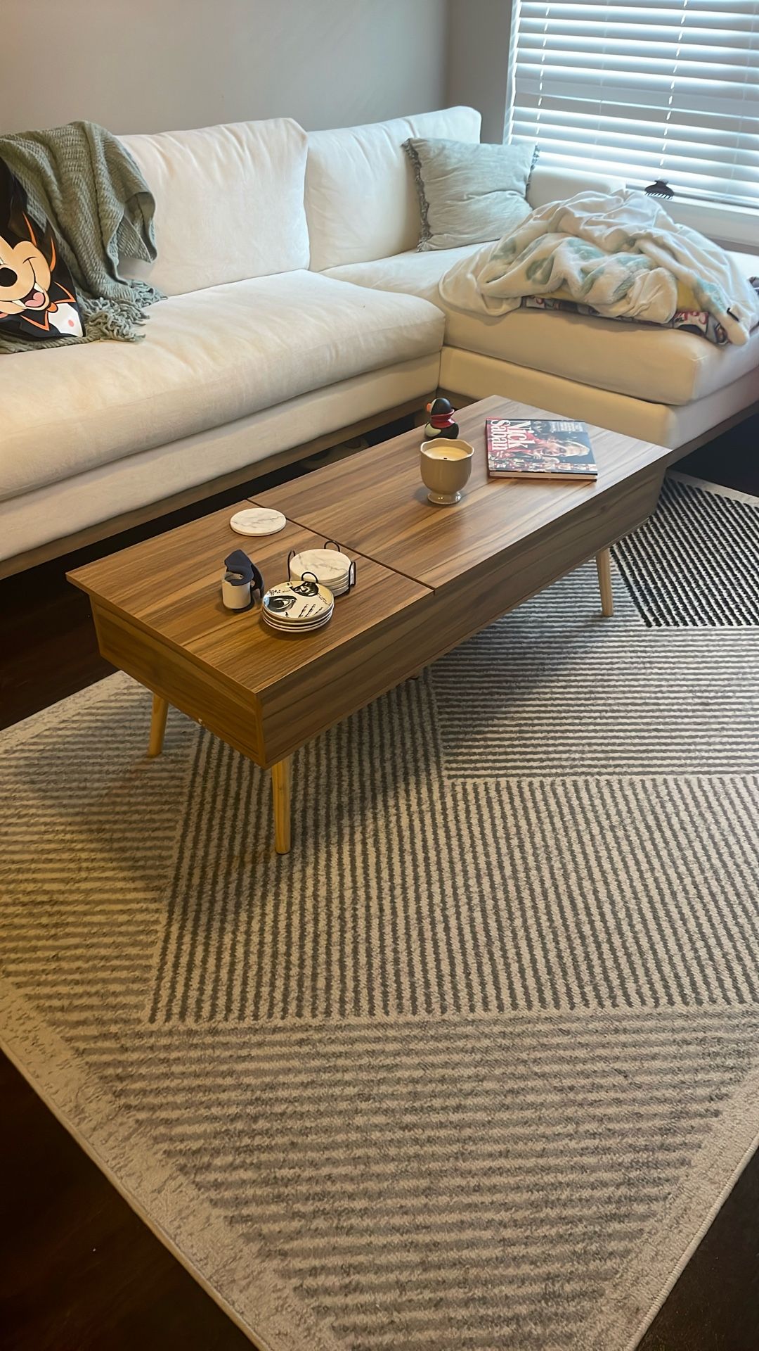 Coffee table 