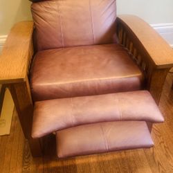 2 Sets of reclining leather seats