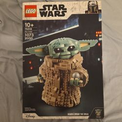 LEGO Star Wars: The Mandalorian The Child 75318 Baby Yoda
