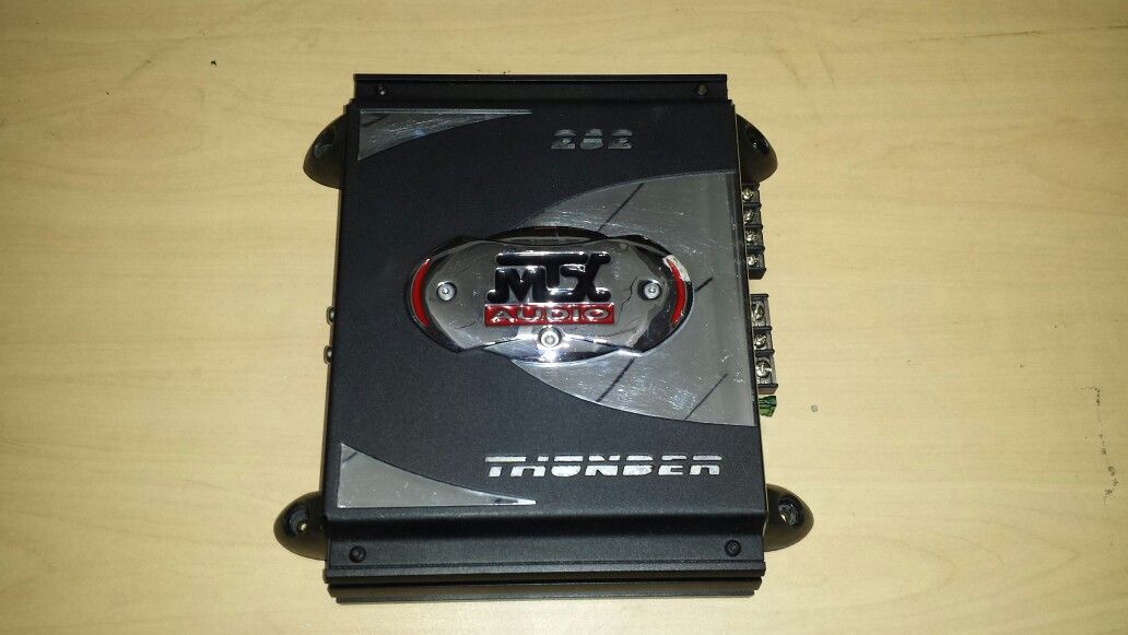 MTX Audio Thunder 282 amplifier