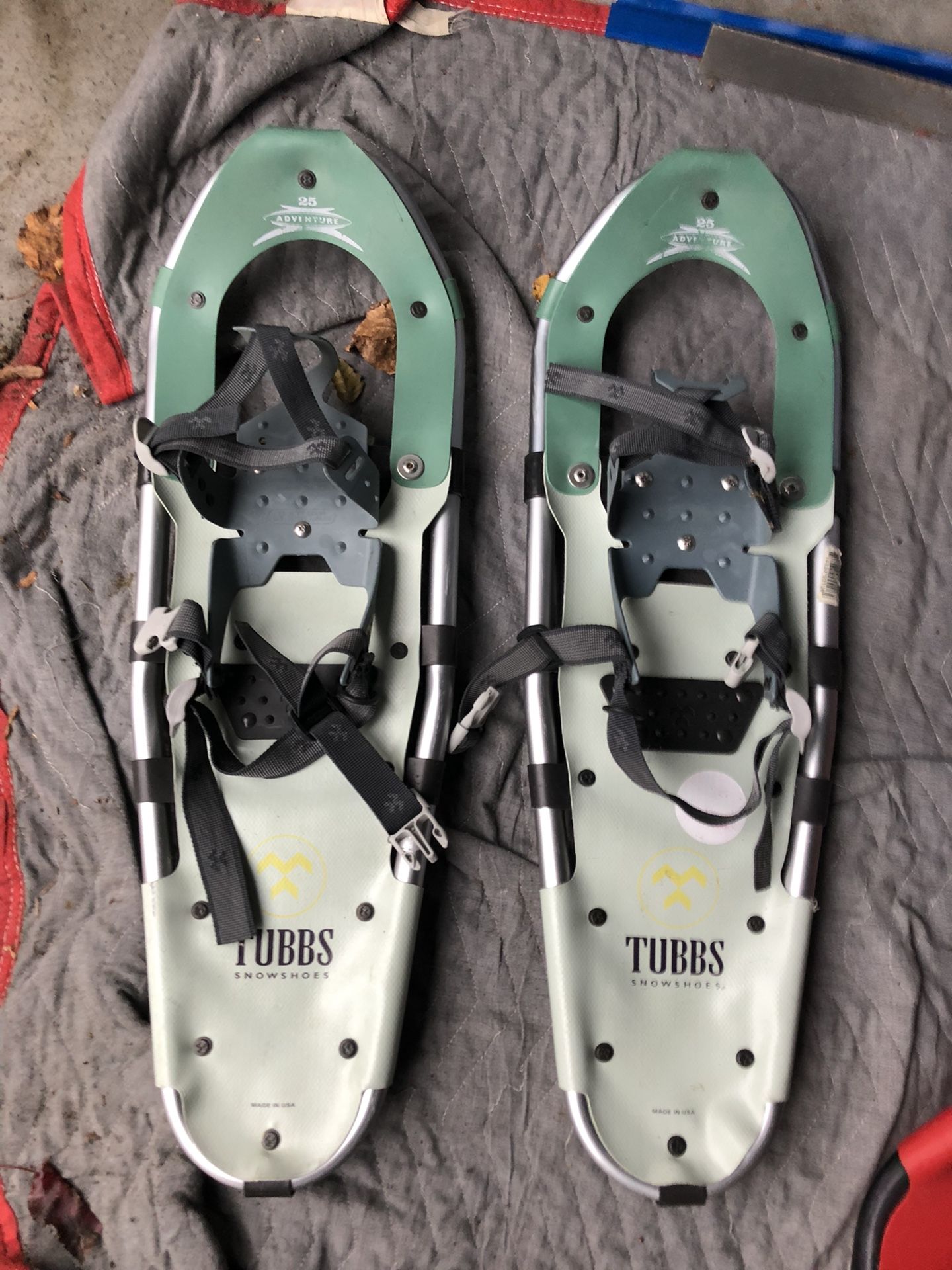 Tubbs Adventure 25” Showshoes