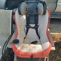 Maxi Costi Pria 70 Convertible Car Seat 